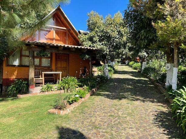 Imagen general del Hotel Caba&ntilde;as La Huerta. Foto 13