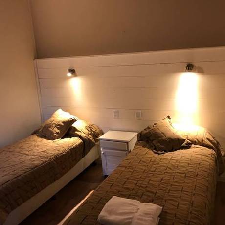 Imagen de la habitación del Hotel Caba&ntilde;as Lancuyen Villa De Monta&ntilde;a. Foto 3