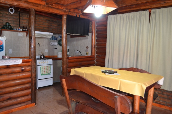 Imagen de la habitación del Hotel Caba&ntilde;as Las Esmeraldas. Foto 12