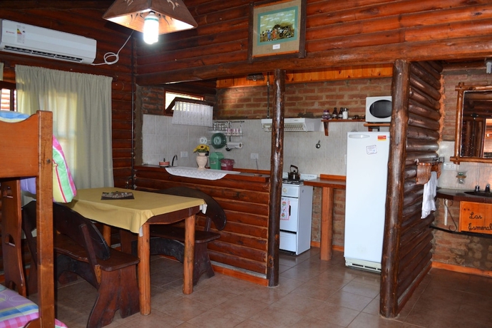 Imagen de la habitación del Hotel Caba&ntilde;as Las Esmeraldas. Foto 16