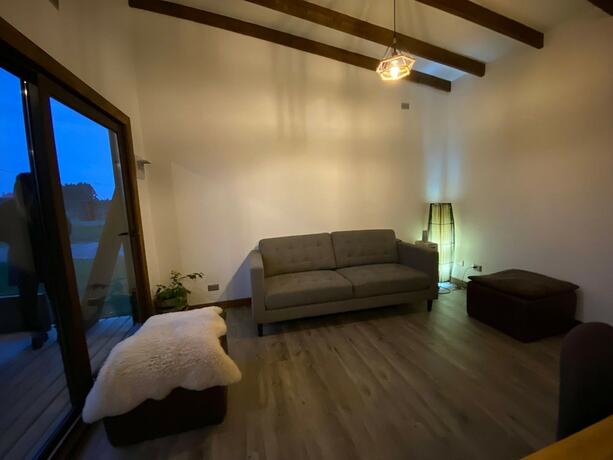 Imagen general del Hotel Cabañas Lawal Pto Varas. Foto 1