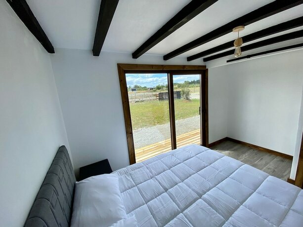 Imagen general del Hotel Caba&ntilde;as Lawal Pto Varas. Foto 6
