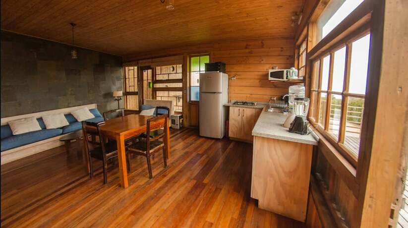 Imagen de la habitación del Hotel Caba&ntilde;as Loica. Foto 8