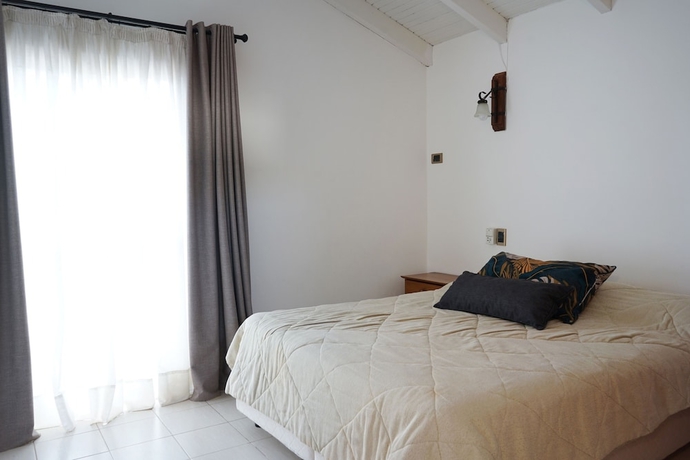 Imagen de la habitación del Hotel Caba&ntilde;as Loma Azul. Foto 6
