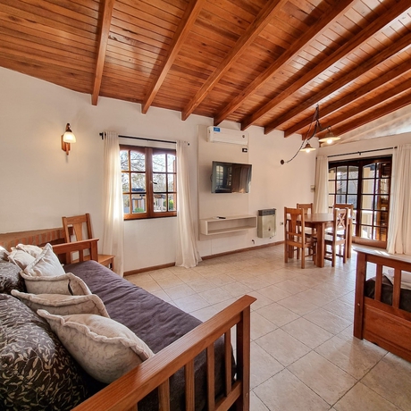 Imagen de la habitación del Hotel Caba&ntilde;as Loma Azul. Foto 14