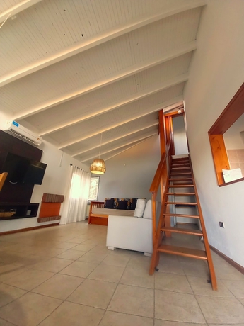 Imagen de la habitación del Hotel Caba&ntilde;as Loma Azul. Foto 19