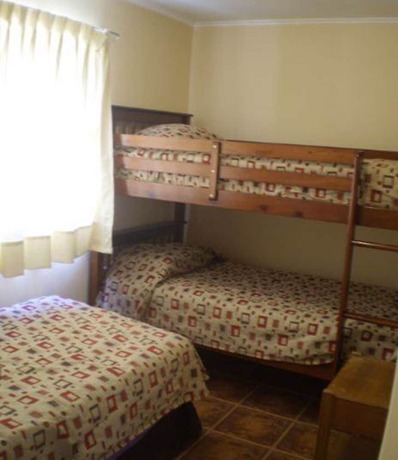 Imagen de la habitación del Hotel Caba&ntilde;as Los Copaos. Foto 15