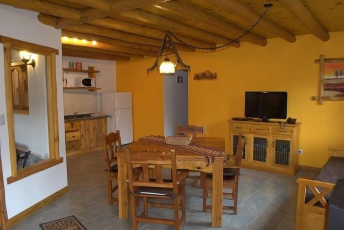 Imagen de la habitación del Hotel Cabañas Mapuche. Foto 3