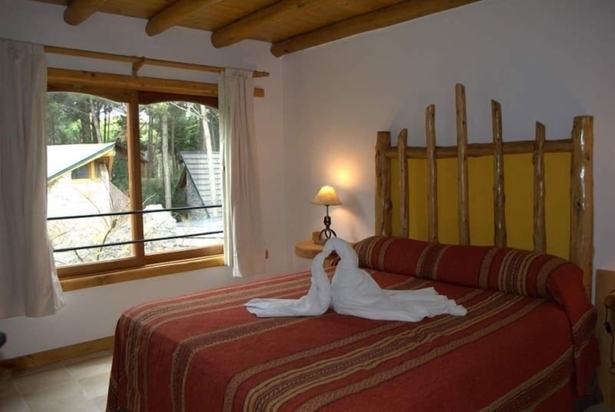 Imagen de la habitación del Hotel Cabañas Mapuche. Foto 15