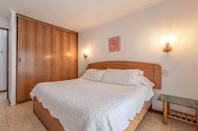 Imagen de la habitación del Hotel Caba&ntilde;as MarSerena. Foto 14