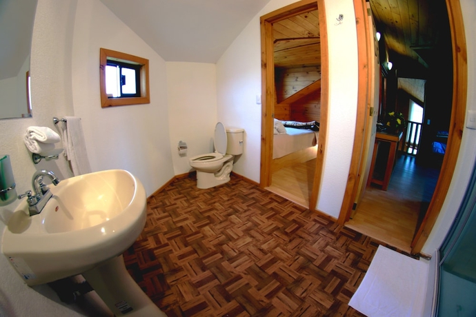 Imagen de la habitación del Hotel Caba&ntilde;as Molino del Rey. Foto 14