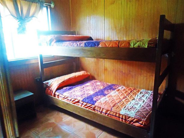 Imagen de la habitación del Hotel Caba&ntilde;as Peretei. Foto 7