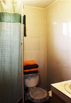 Imagen de la habitación del Hotel Caba&ntilde;as Peretei. Foto 8