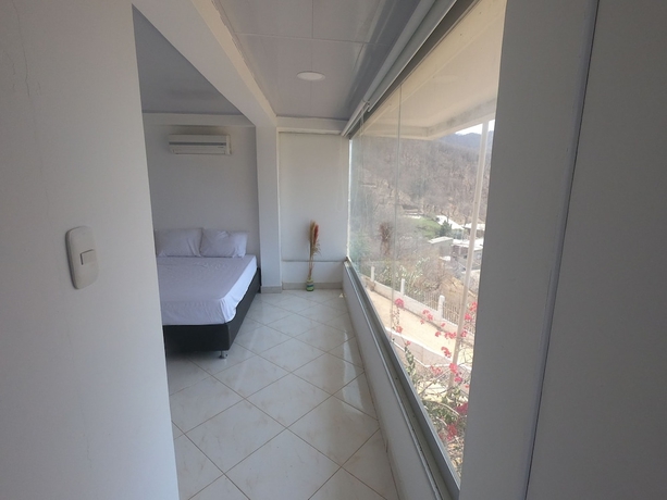 Imagen de la habitación del Hotel Caba&ntilde;as Privadas. Foto 2