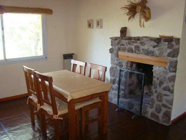 Imagen de la habitación del Hotel Caba&ntilde;as Puerto Luna. Foto 23