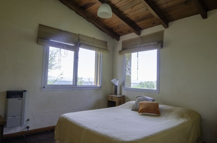 Imagen de la habitación del Hotel Caba&ntilde;as Puerto Luna. Foto 34