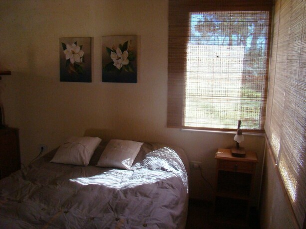 Imagen de la habitación del Hotel Caba&ntilde;as Puerto Luna. Foto 38