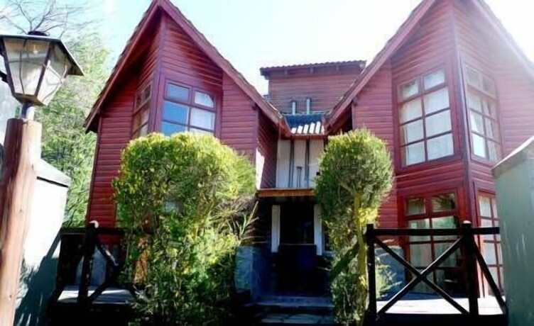 Imagen general del Hotel Caba&ntilde;as Raimapu. Foto 14