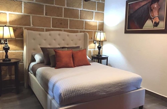 Imagen de la habitación del Hotel Caba&ntilde;as Rancho San Jorge. Foto 2