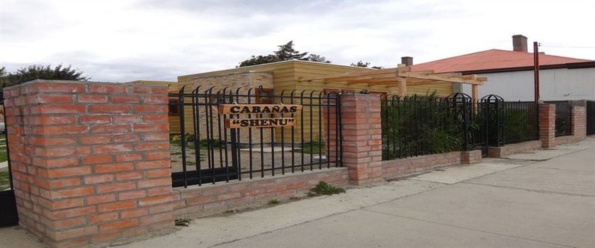 Imagen de los exteriores del Hotel Caba&ntilde;as Shenu Patagonia. Foto 7