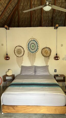 Imagen de la habitación del Hotel Caba&ntilde;as Sicar&uacute;. Foto 16