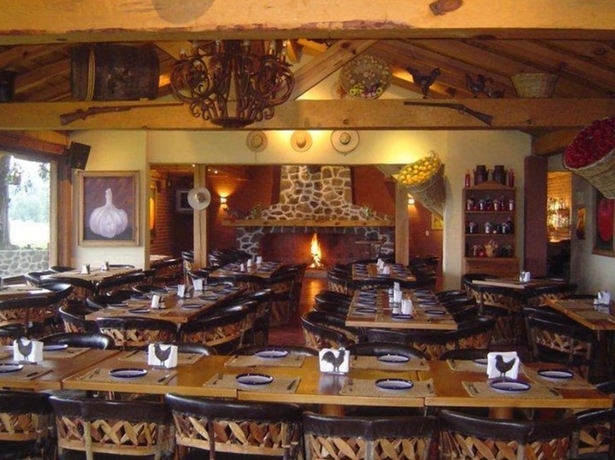 Imagen del bar/restaurante del Hotel Caba&ntilde;as Sierra Mazamitla. Foto 2