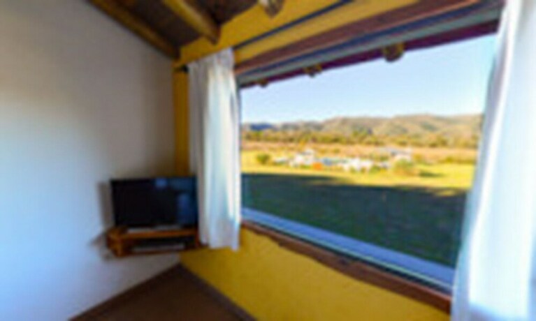 Imagen de la habitación del Hotel Caba&ntilde;as Tierras Altas. Foto 27