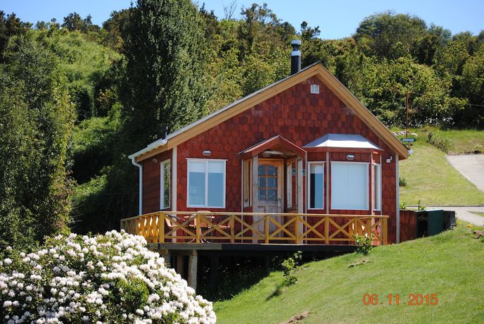Imagen de la habitación del Hotel Caba&ntilde;as Trayen Chilo&eacute;. Foto 9