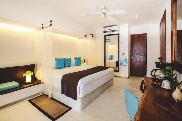 Imagen de la habitación del Hotel Cabañas Tulum Beach and Spa. Foto 14