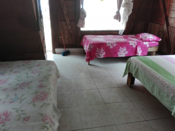 Imagen de la habitación del Hotel Caba&ntilde;as Turisticas Estefany. Foto 6