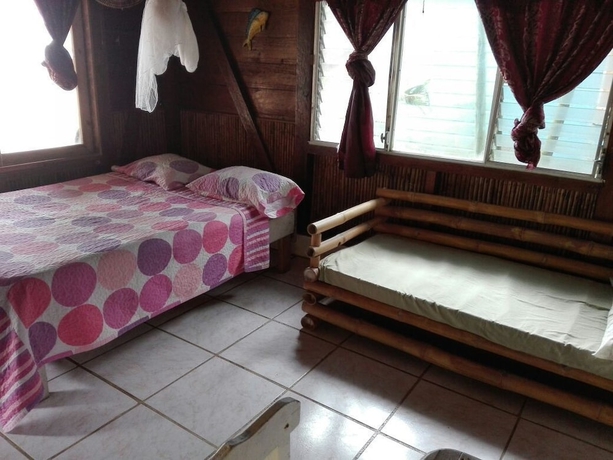 Imagen de la habitación del Hotel Caba&ntilde;as Turisticas Estefany. Foto 10