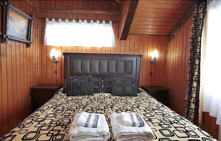 Imagen de la habitación del Hotel Caba&ntilde;as Ultima Esperanza. Foto 3