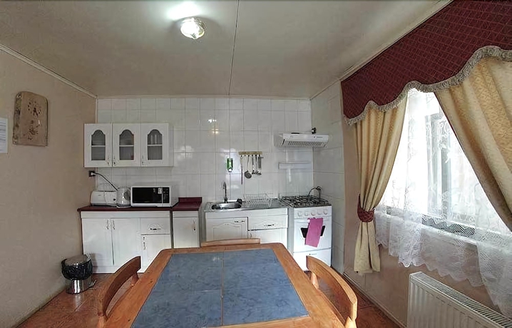 Imagen de la habitación del Hotel Caba&ntilde;as Ultima Esperanza. Foto 16