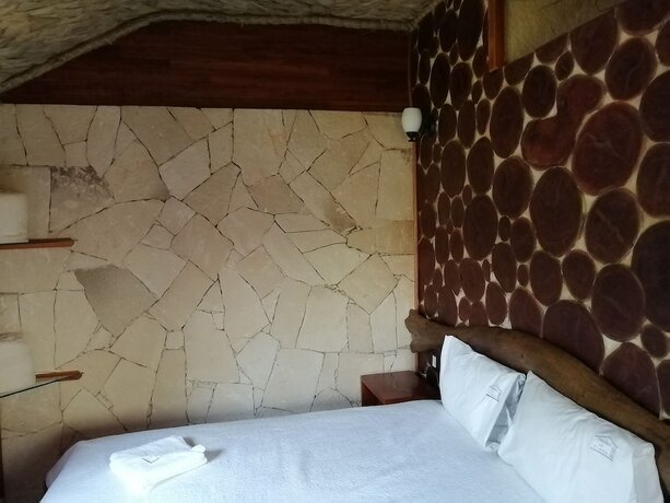 Imagen de la habitación del Hotel Caba&ntilde;as la finca 2. Foto 13