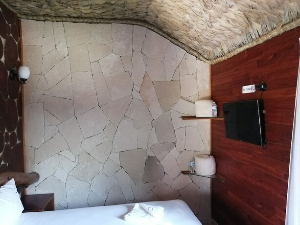 Imagen general del Hotel Caba&ntilde;as la finca 2. Foto 9