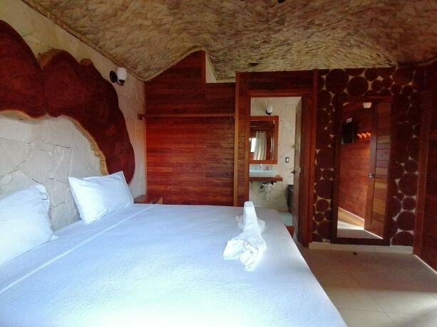 Imagen general del Hotel Caba&ntilde;as la finca 2. Foto 10