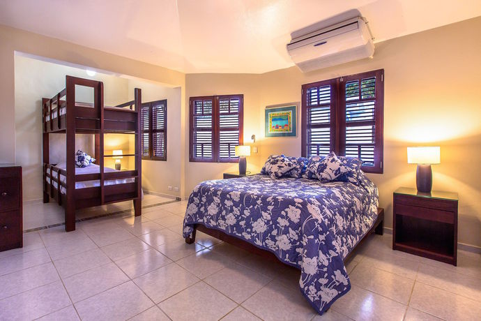 Imagen de la habitación del Hotel Cabarete Palm Beach Condos. Foto 12