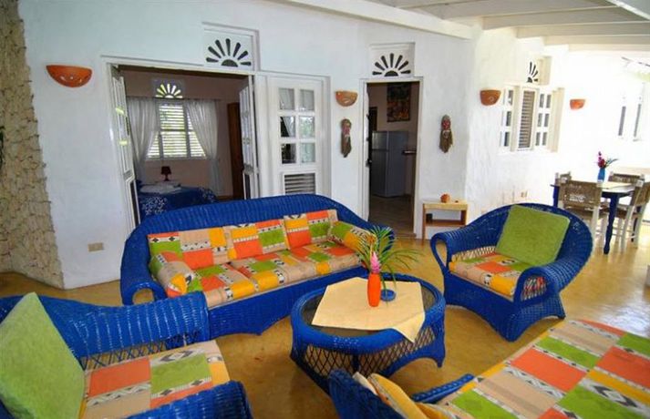 Imagen de los interiores del Hotel Cabarete Surf Camp. Foto 12