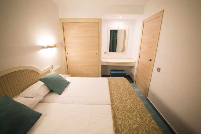 Imagen de la habitación del Hotel Cabau Cala d'Or. Foto 8