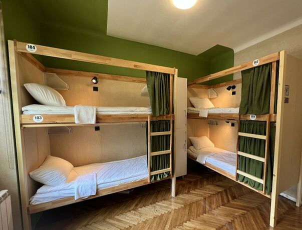 Imagen de la habitación del Hotel Cabbage Hostel. Foto 17