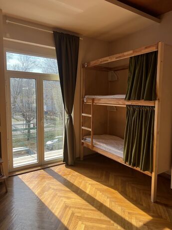 Imagen de la habitación del Hotel Cabbage Hostel. Foto 19