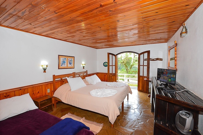Imagen de la habitación del Hotel Cabe&ccedil;a De Boi. Foto 10