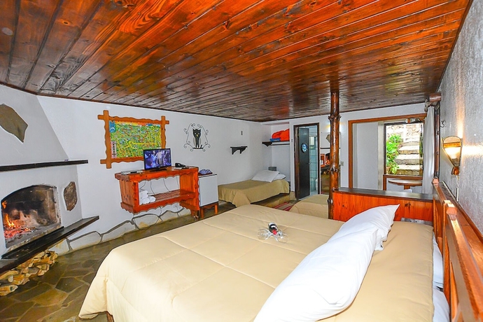 Imagen de la habitación del Hotel Cabe&ccedil;a De Boi. Foto 18