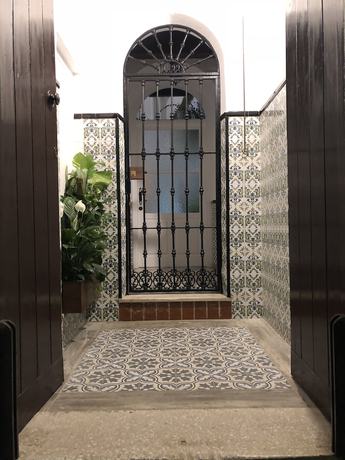 Imagen de los exteriores del Hotel Cabildo. Foto 7