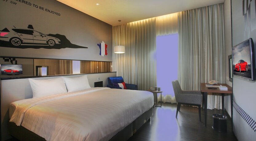 Imagen de la habitación del Hotel Cabin, Sunter Jaya. Foto 13