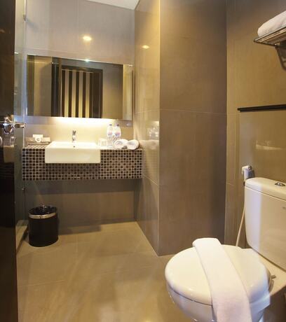Imagen de la habitación del Hotel Cabin, Sunter Jaya. Foto 17