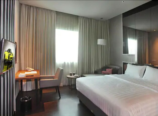 Imagen de la habitación del Hotel Cabin, Sunter Jaya. Foto 23