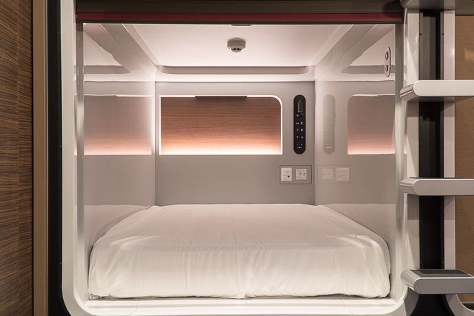 Imagen de los interiores del Hotel Cabin and Lounge Highland Station Inn. Foto 11