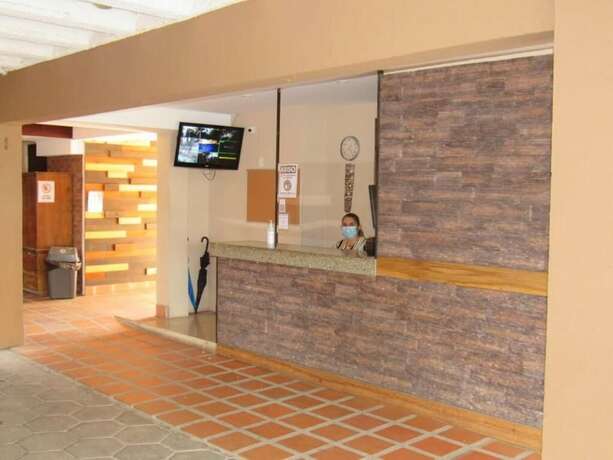 Imagen general del Hotel Cabinas Midey. Foto 4