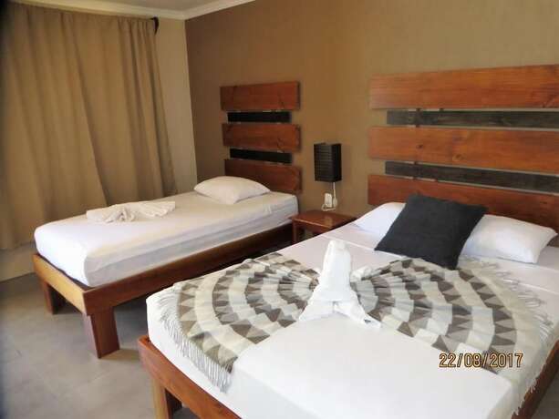 Imagen general del Hotel Cabinas Midey. Foto 6